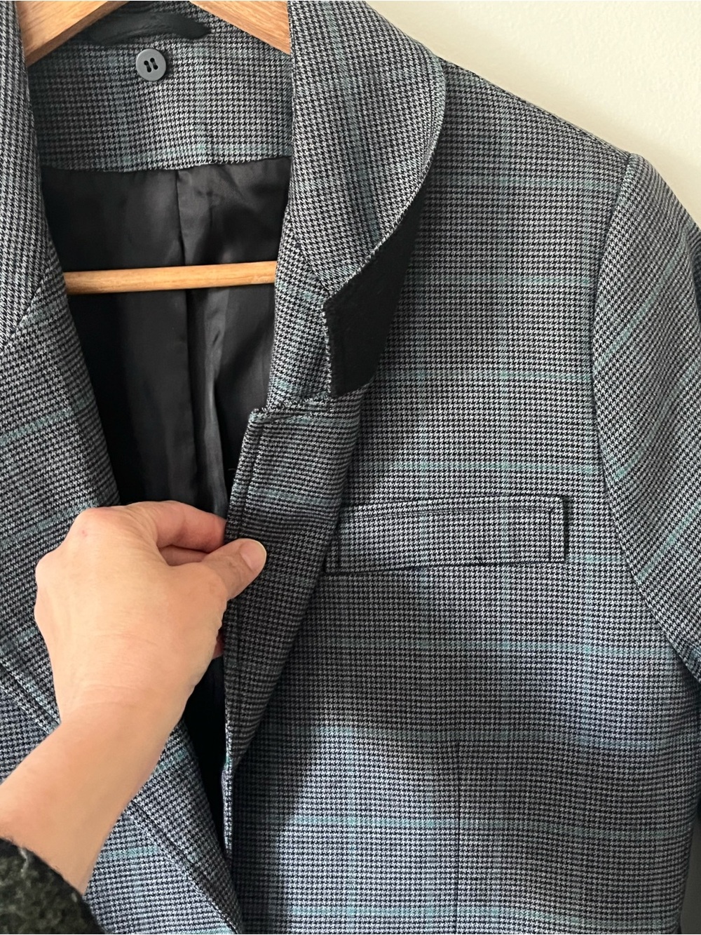 Prada retail Gray Plaid Single-Breasted Blazer- Large - Picture 6 of 11